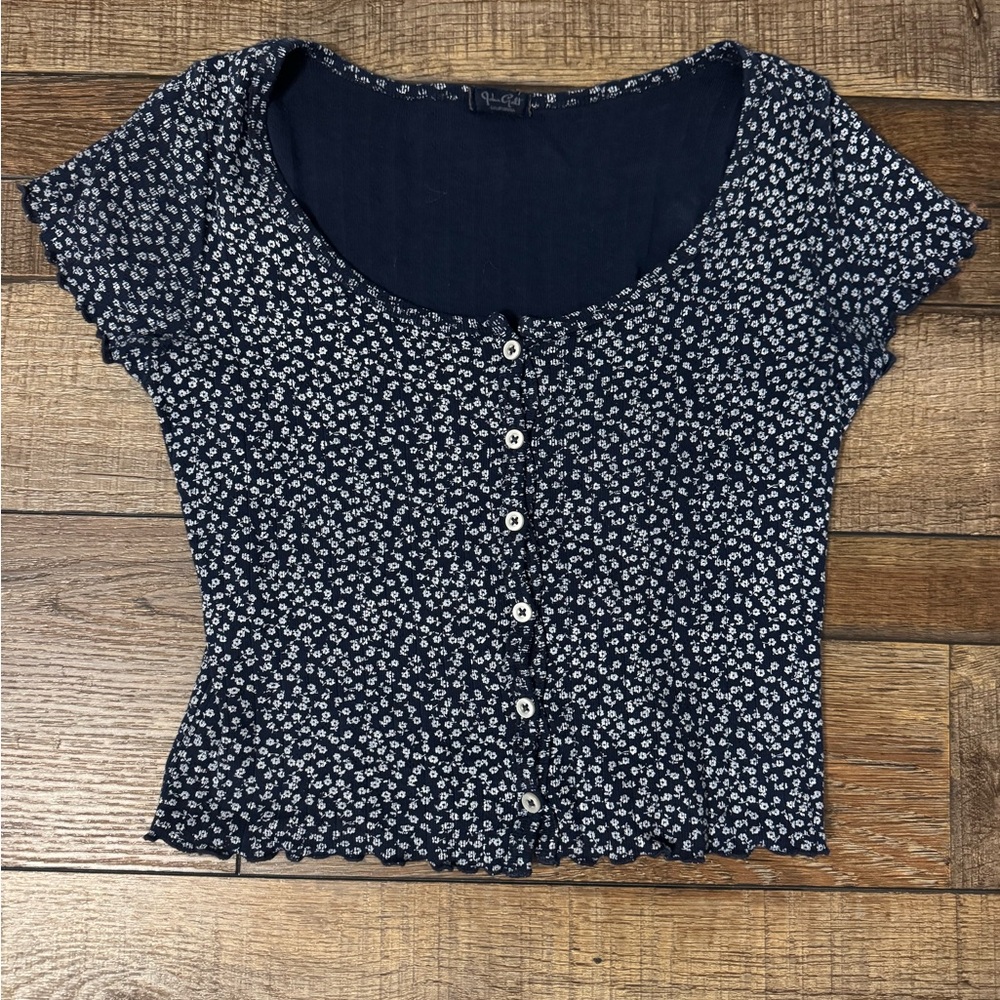 Brandy Melville Blue Fitted Crop Blouse